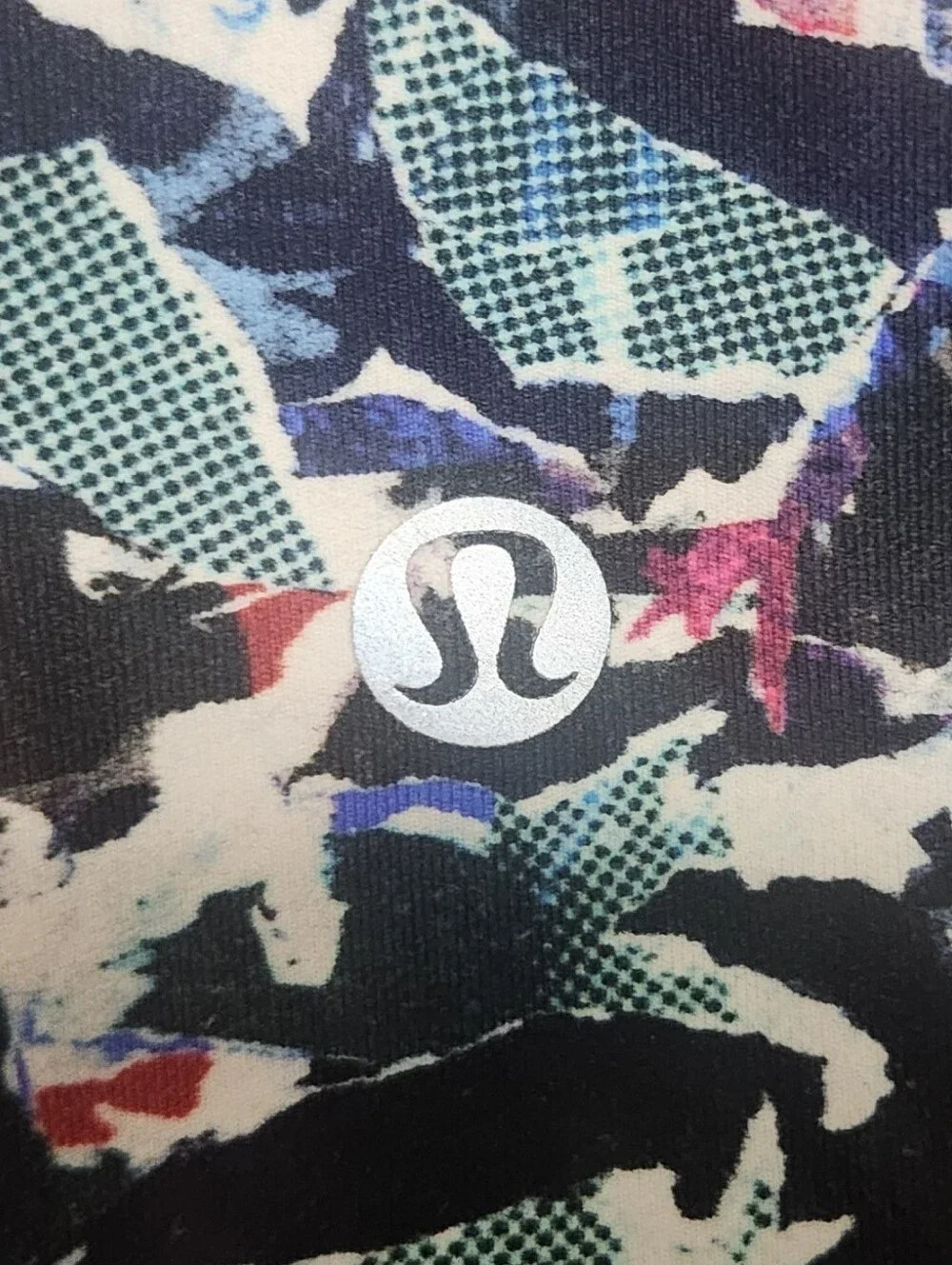 Lululemon Wunder Under High Rise Crop 17” Culture Clash Multi Black Size 4